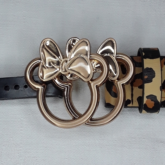 NWT! Disney (Women's Medium) Minnie Mouse Cheetah Print Gold Buckle Belt - Picture 2 of 8